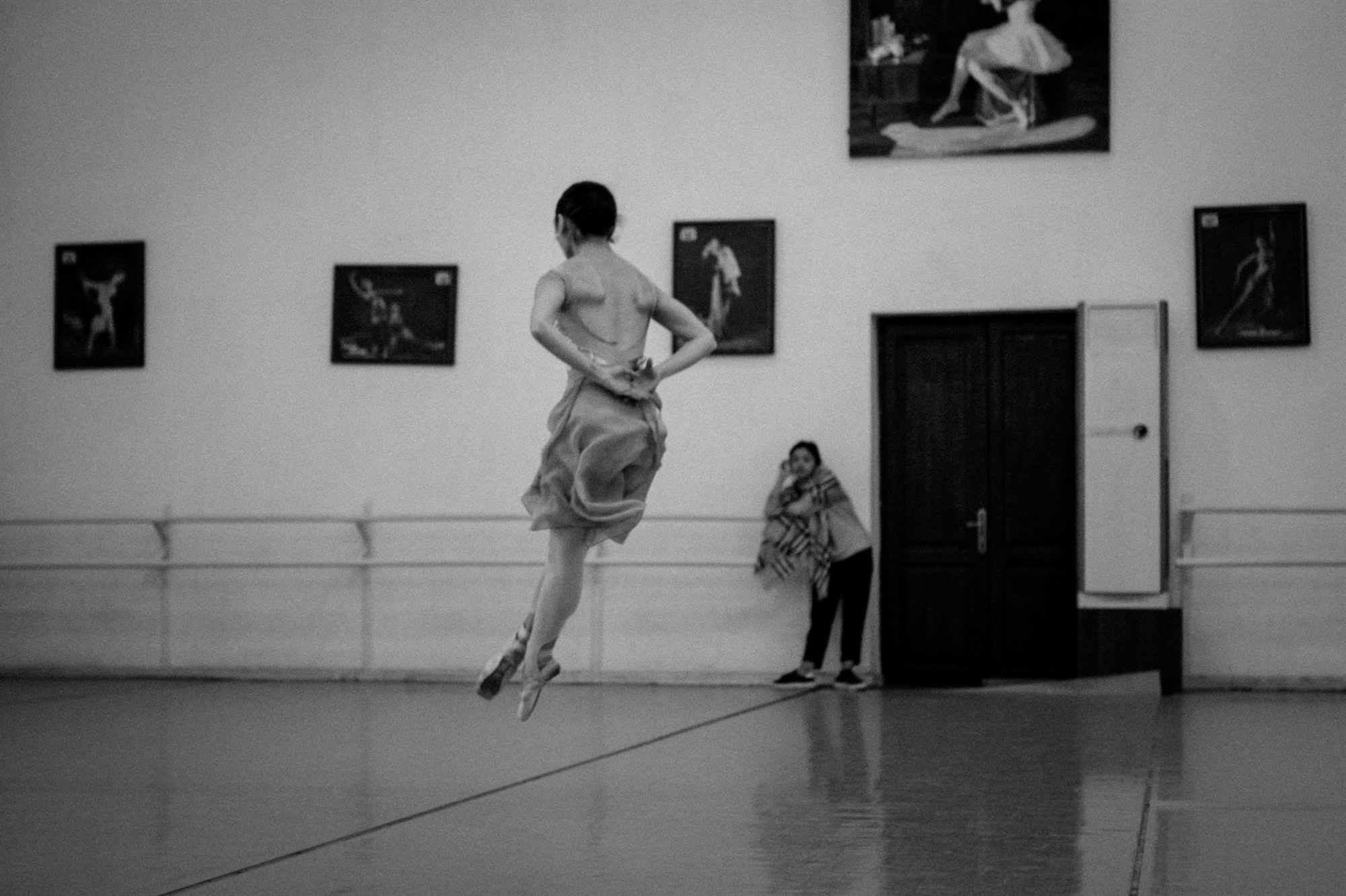 Ayana Oskenbaeva in rehearsal